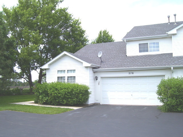 Property Photo:  278 Abington Lane  IL 60542 