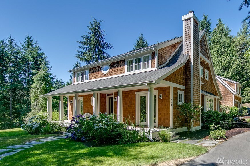 6505 Ridge Lane NE  Bainbridge Island WA 98110 photo