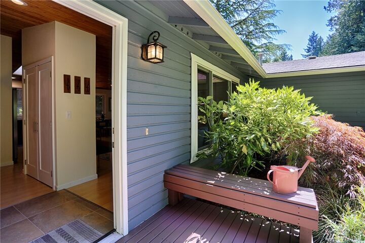 Property Photo: 1435 224th Avenue NE WA 98074