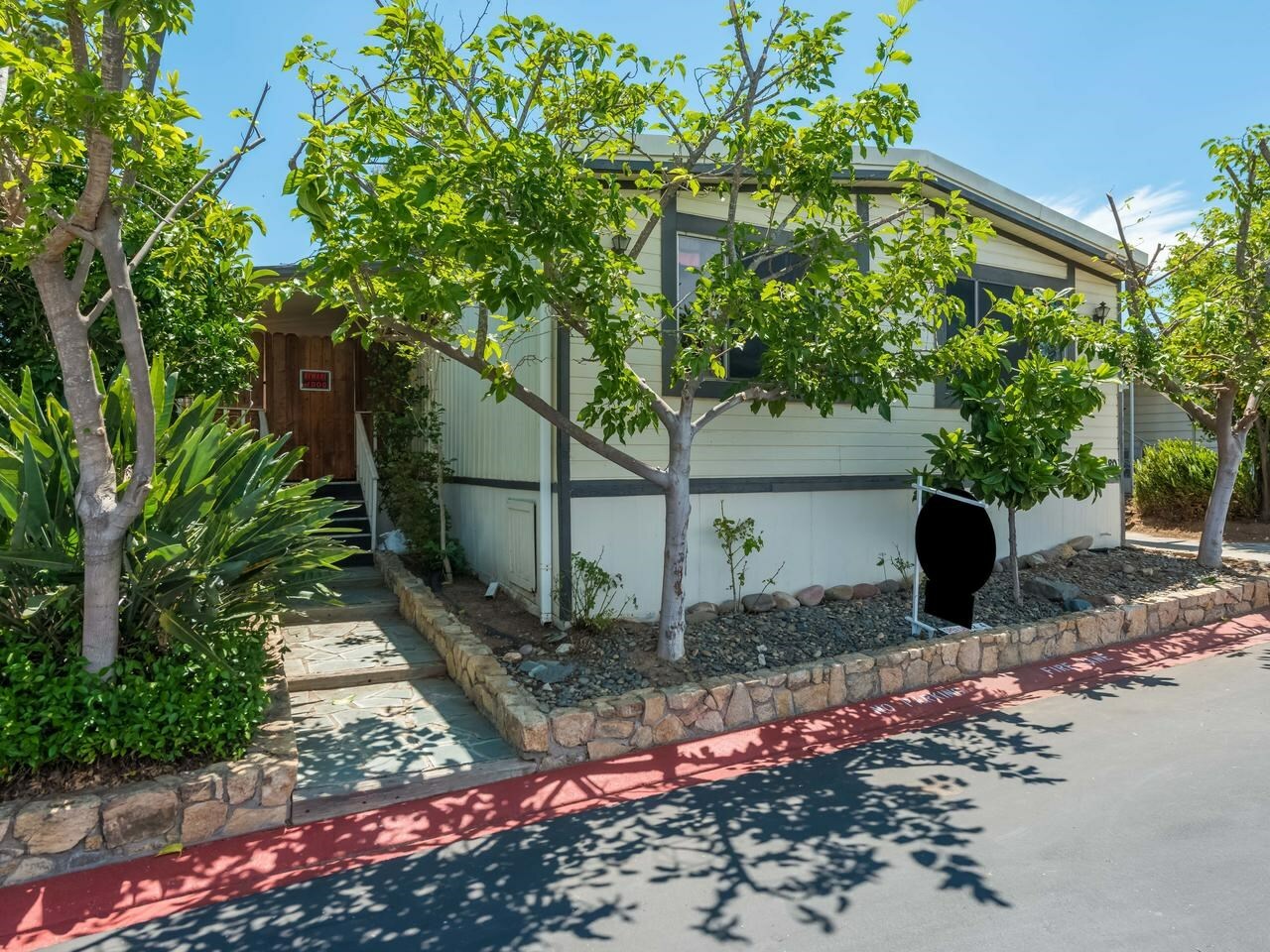 Property Photo: 1750 Citracado Pkwy Spc 80 CA 92029