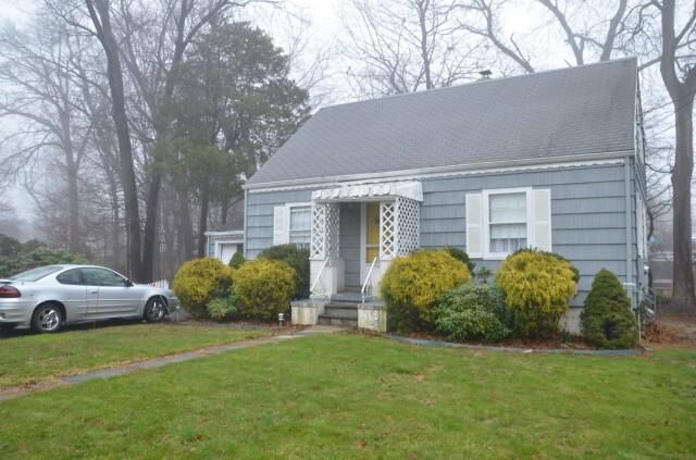 Property Photo:  60 Renwick Place  CT 06604