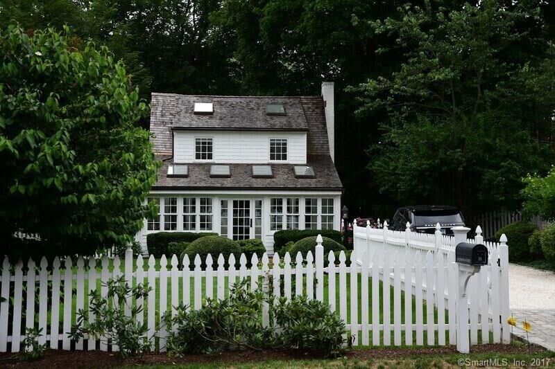 Property Photo:  33 Clinton Avenue  CT 06880 