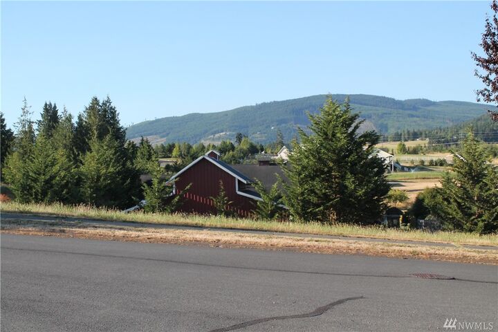 Property Photo:  999 Xxx Morgison Lp  WA 98382 