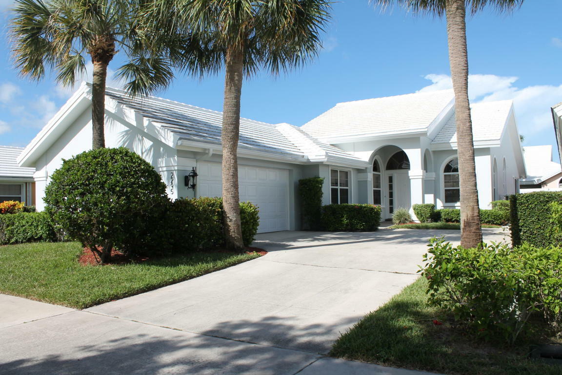 Property Photo: 2295 Saratoga Lane FL 33409