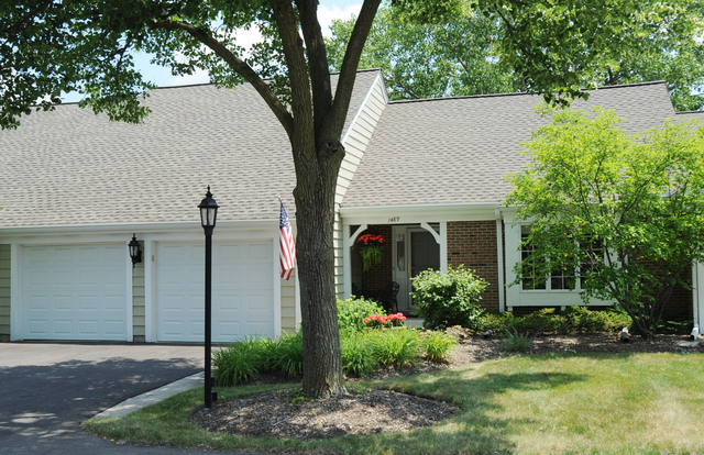 Property Photo:  1489 Shire Circle  IL 60067 