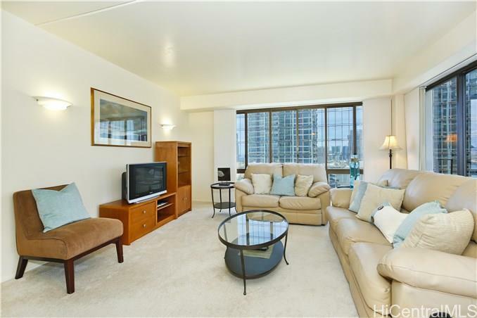 700 Richards Street 1704  Honolulu HI 96813 photo