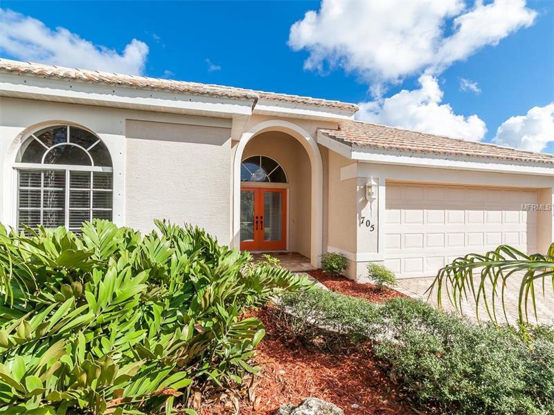 Property Photo: 705 Fordingbridge Way FL 34229