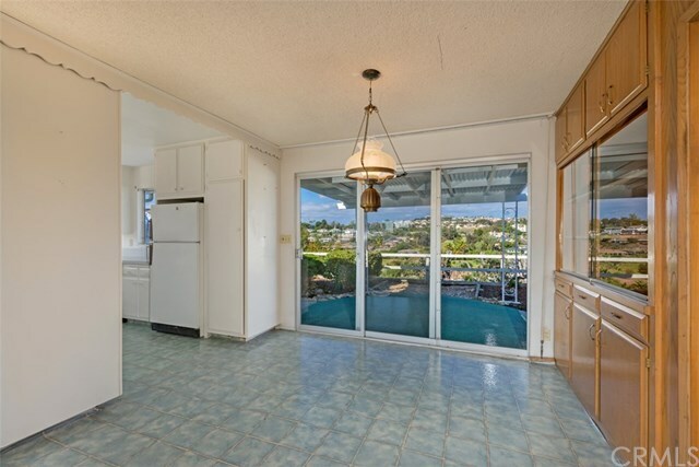 Property Photo:  109 Monte Vista 5  CA 92672 