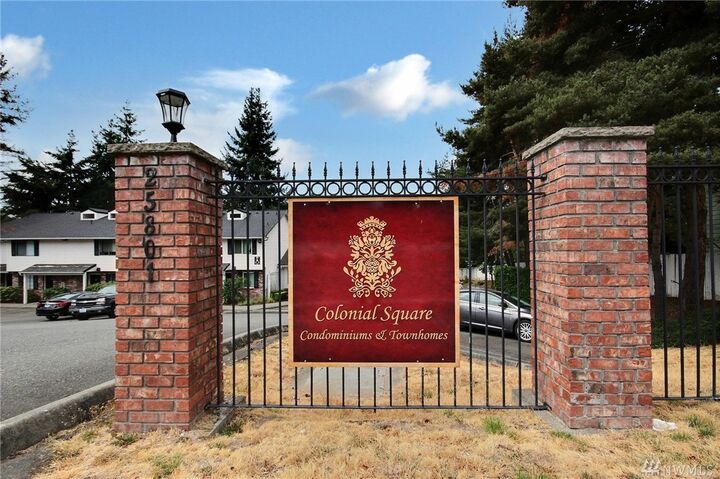 Property Photo: 25815 114th Pl SE D 102 WA 98030