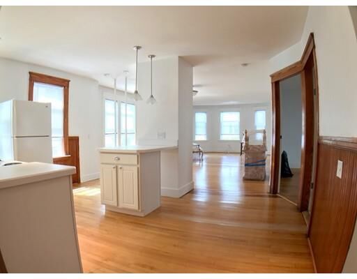 Property Photo:  7 Jones Street  MA 01604 