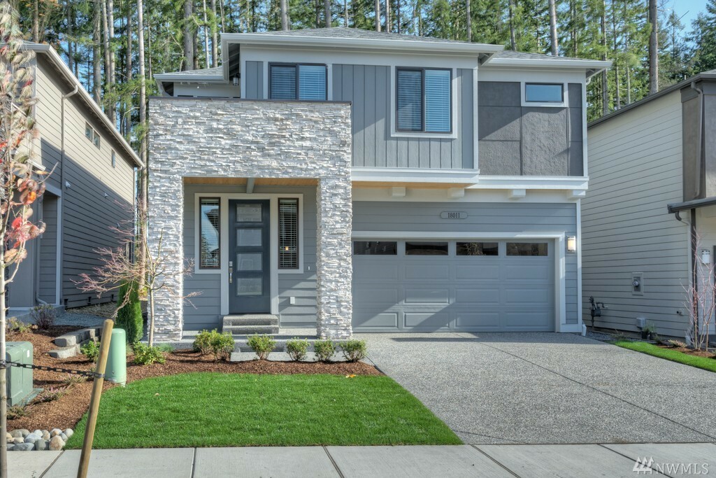 Property Photo:  7 176th Place SE 19  WA 98012 