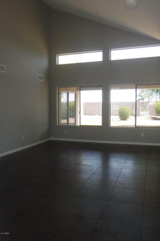 Property Photo:  801 S 111th Drive  AZ 85323 