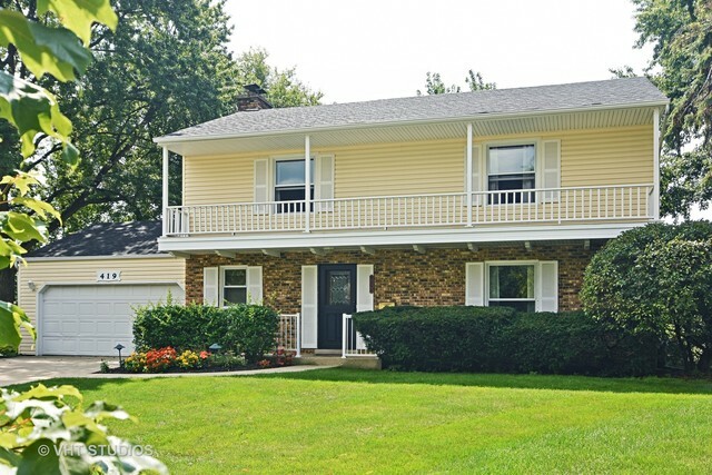 Property Photo: 419 Monterey Road IL 60074