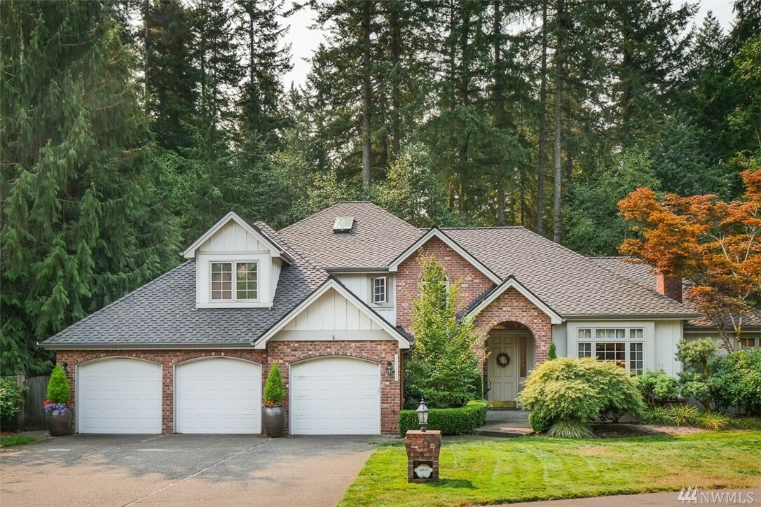 Property Photo:  26127 SE 36th Ct  WA 98075 