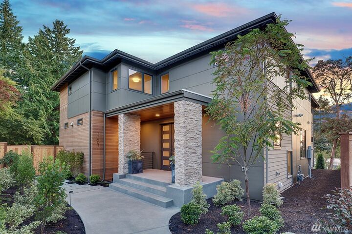 11407 NE 94th St  Kirkland WA 98033 photo