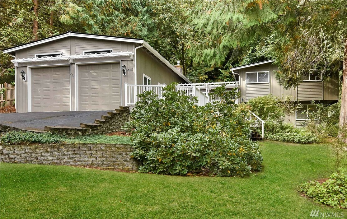 Property Photo:  15517 182nd Place NE  WA 98072 