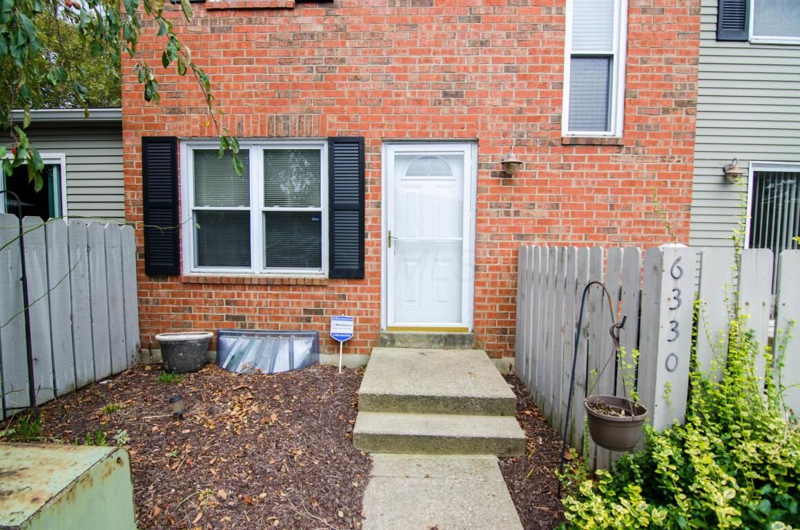 Property Photo:  6330 New London Drive  OH 43231