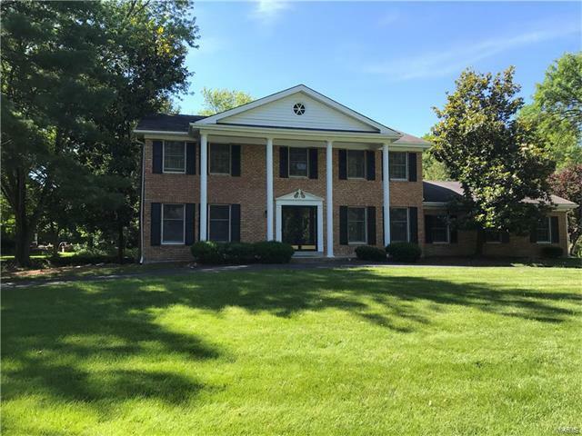 Property Photo: 1561 Dexter Woods Drive 63017