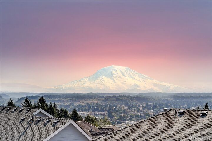 1102 V St NW  Auburn WA 98001 photo