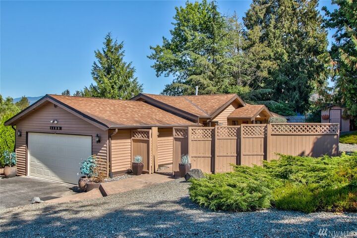 1120 N Waugh Rd  Mount Vernon WA 98273 photo