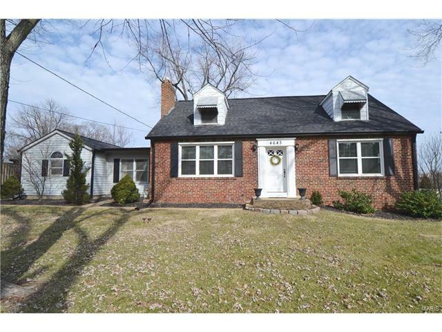Property Photo: 4643 Theiss Road 63128