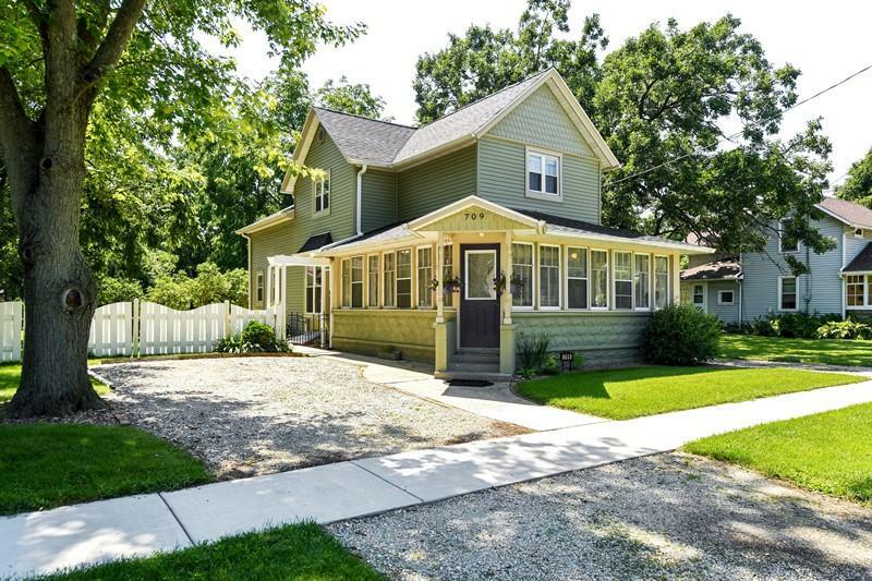 Property Photo: 709 N 1st St WI 53156-9712