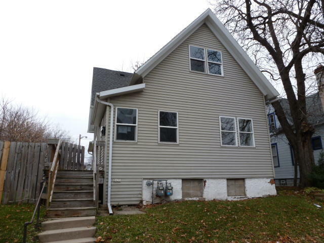 Property Photo:  2631 N Holton St A  WI 53212 