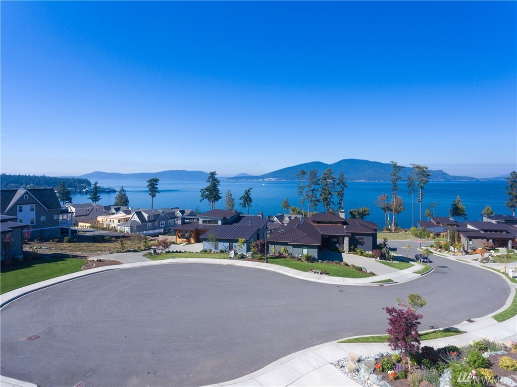 Property Photo: 1309 Mariners Place WA 98221