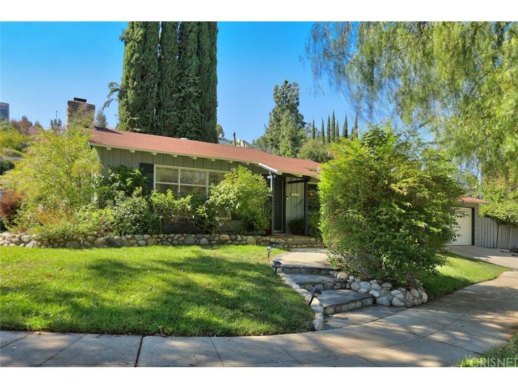 5161 Canoga Avenue  Woodland Hills CA 91364 photo