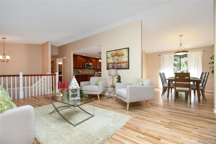 Property Photo: 21909 NE 54th Street WA 98052