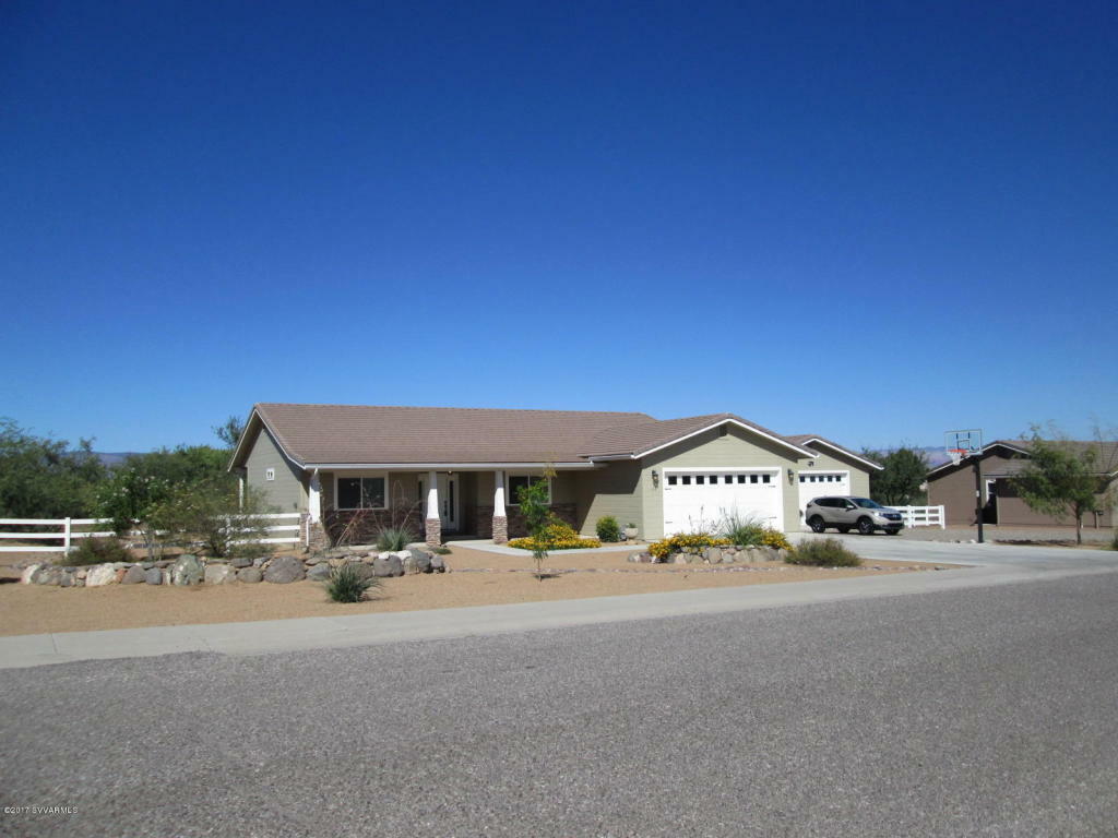 Property Photo:  120 E Tierra Verde Drive  AZ 86326 