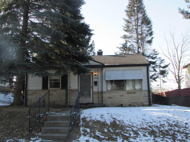 Property Photo: 3553 S 2nd St WI 53207-3237
