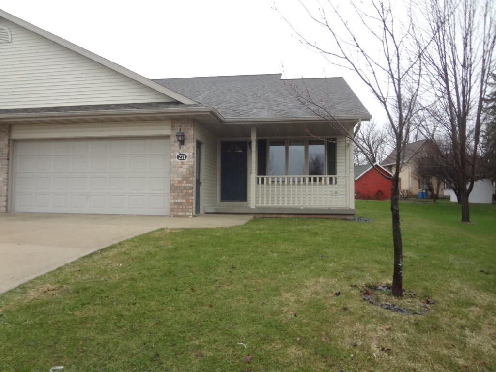 Property Photo:  221 Good Ave  WI 53014 