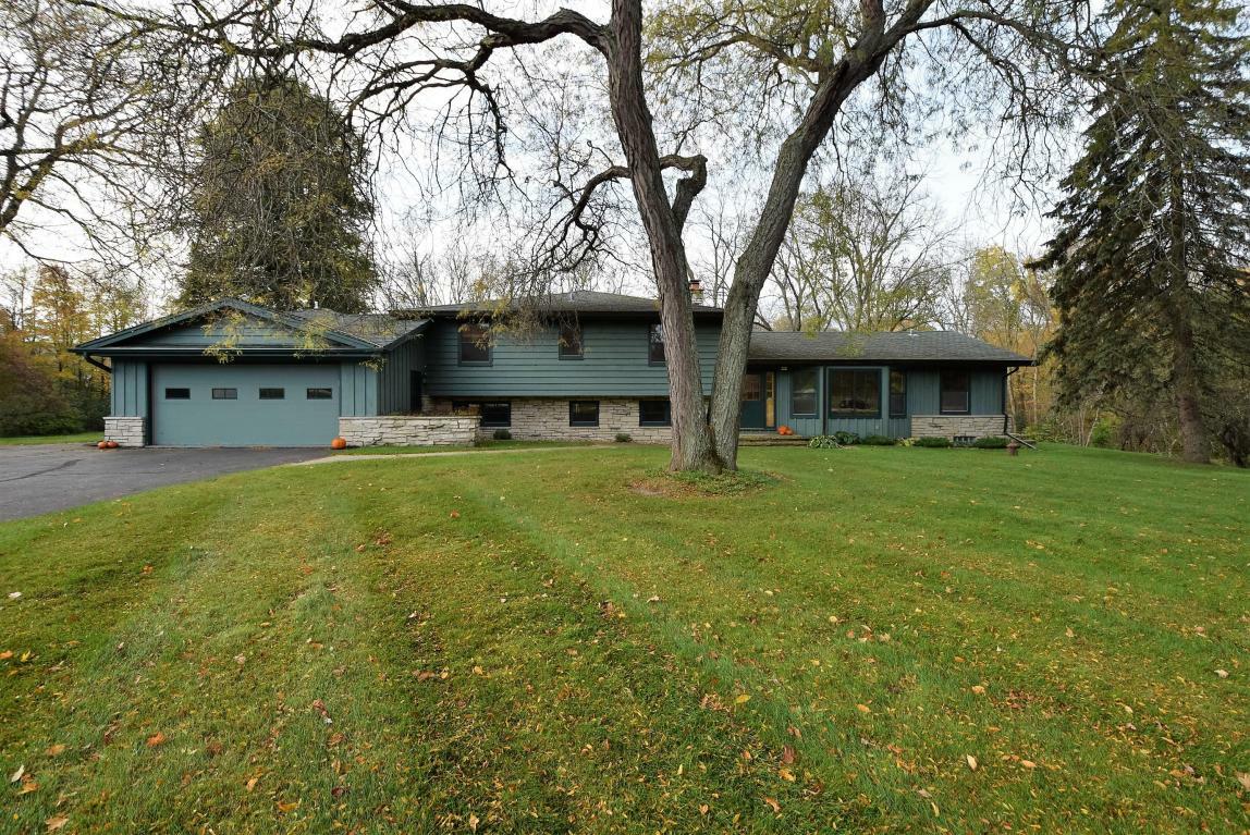 Property Photo:  6823 Brook Rd  WI 53126 