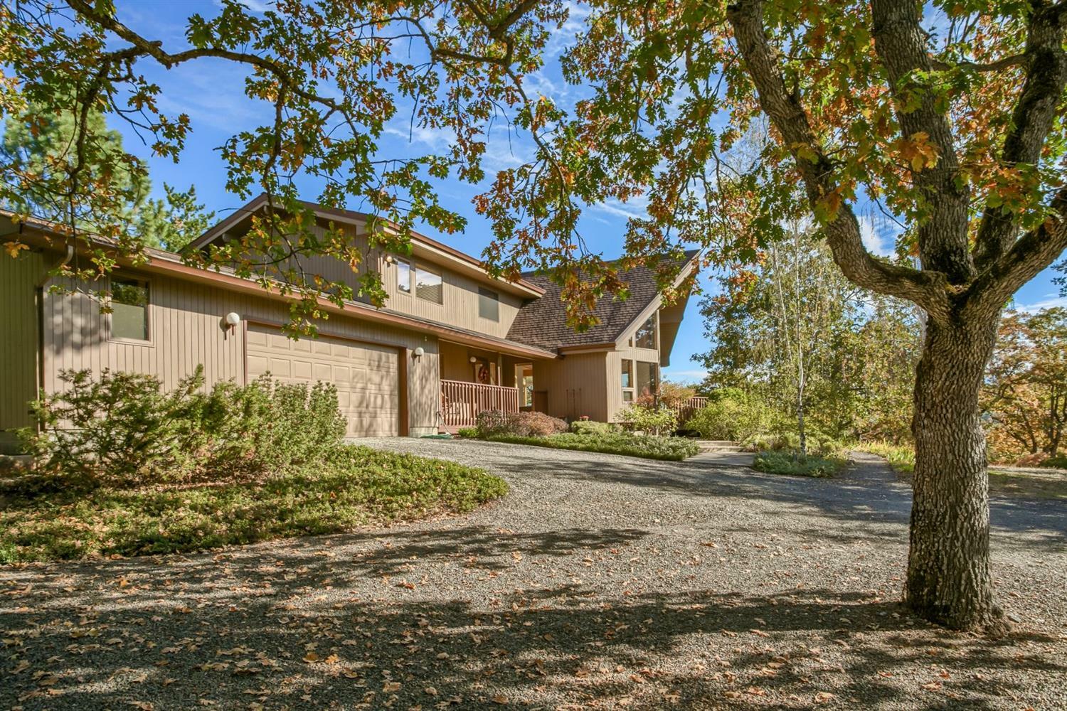 Property Photo:  3808 Dark Hollow Road  OR 97501 