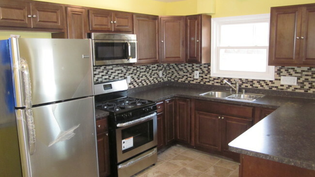 Property Photo: 4122 N 81st St WI 53222