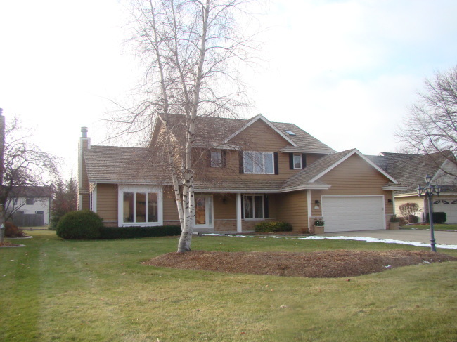 Property Photo: N110w16543 Kings Way WI 53022