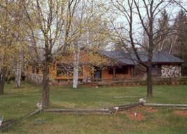Property Photo:  1661 Summit Dr  WI 53012 