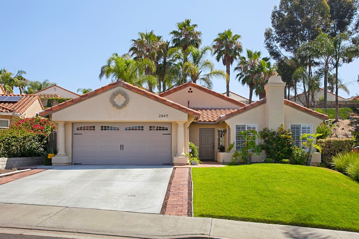 Property Photo: 2945 Sombrosa Street CA 92009