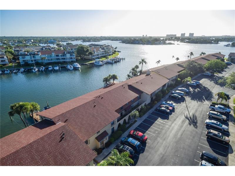 Property Photo:  550 Plaza Seville Court 94  FL 33706 