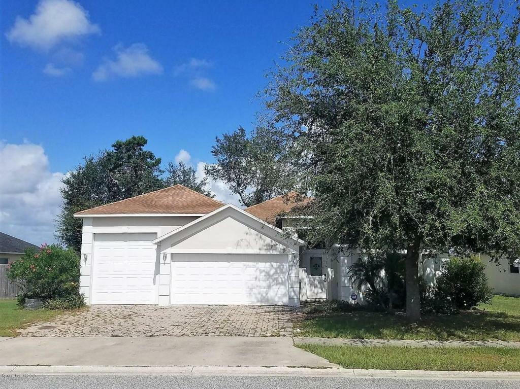 Property Photo:  4016 Foothill Drive  FL 32796 