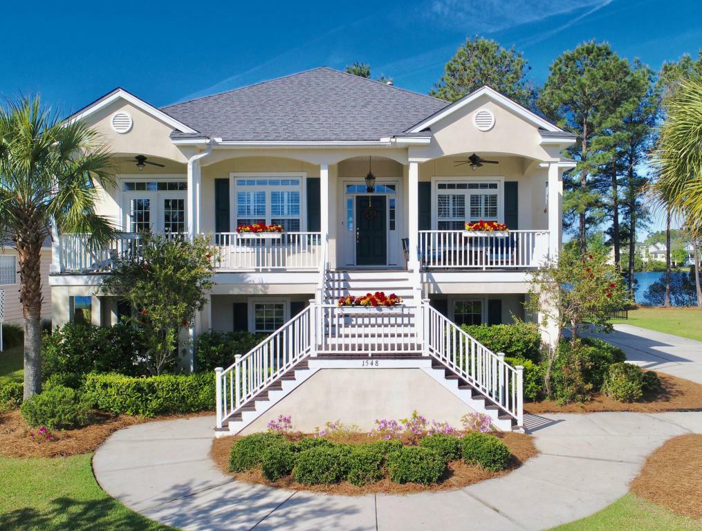 Property Photo: 1548 Oakhurst Drive SC 29466