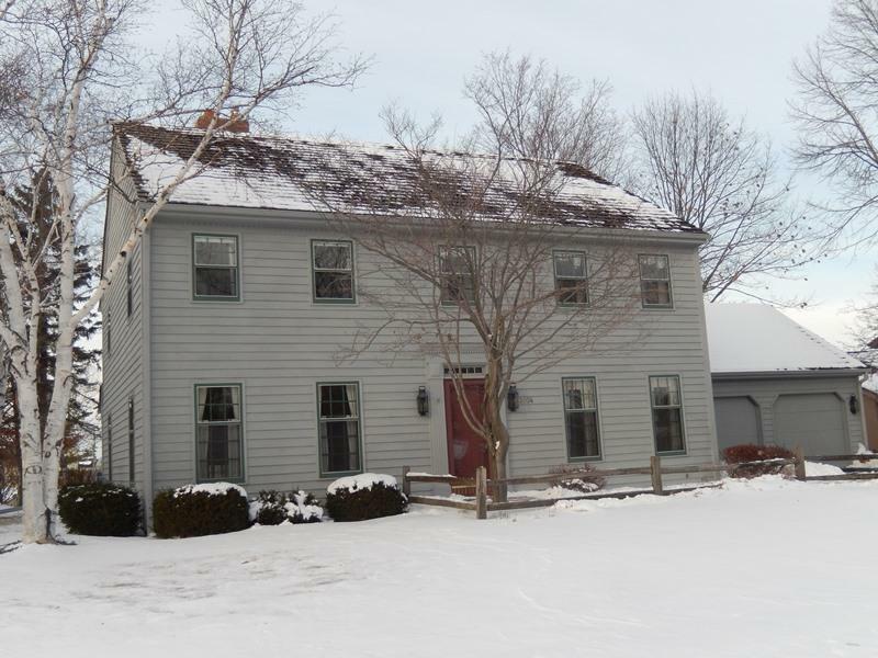 Property Photo:  3204 W Joliet Ct  WI 53092-2316 