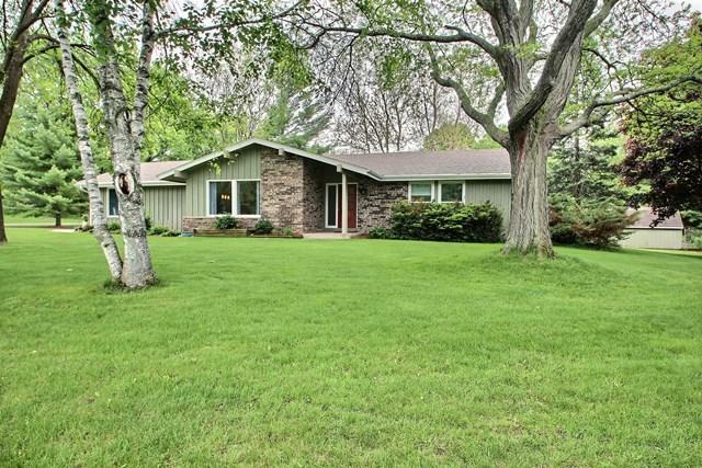 Property Photo:  203 S Welsh Rd  WI 53183-9754 