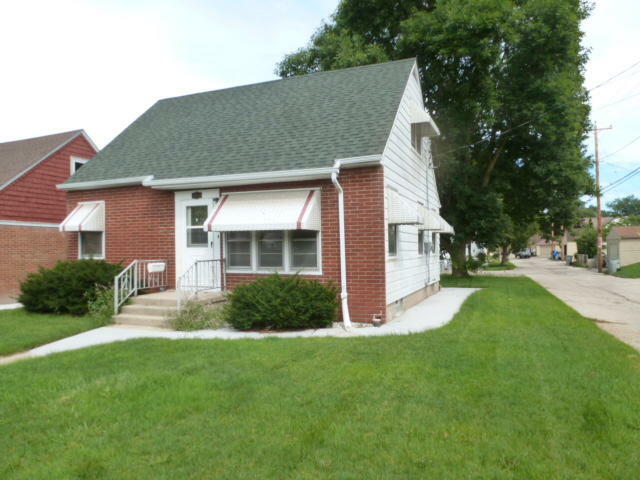 Property Photo: 3066 S 33rd St WI 53215