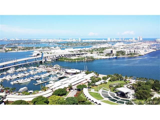 Property Photo:  253 NE 2 St 3407  FL 33132 