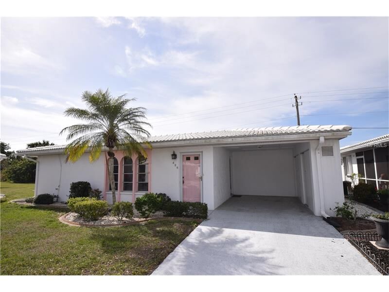 Property Photo: 436 Circlewood Drive J-5 FL 34293