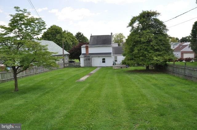 Property Photo: 318 Cherry Street PA 17368