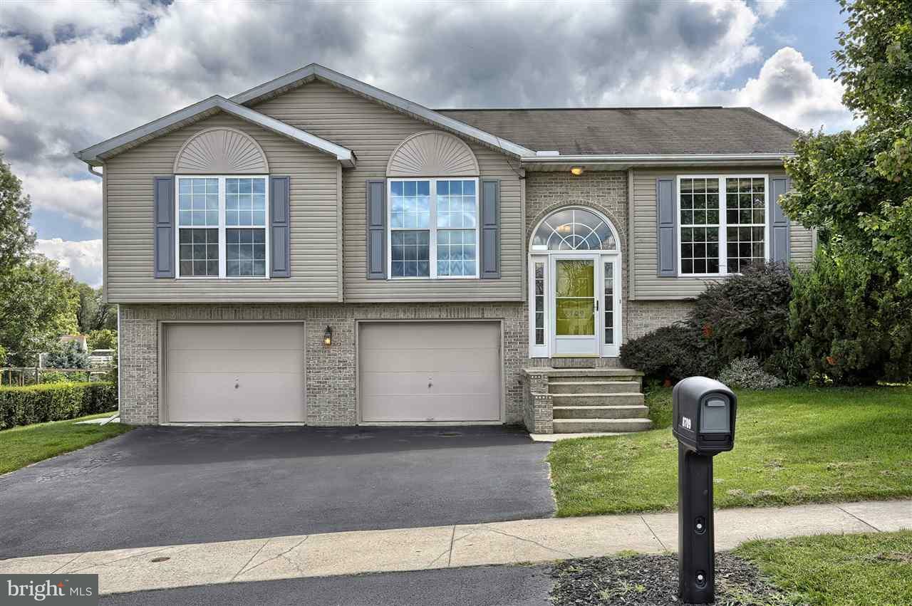 Property Photo:  8709 Washington Circle  PA 17036 