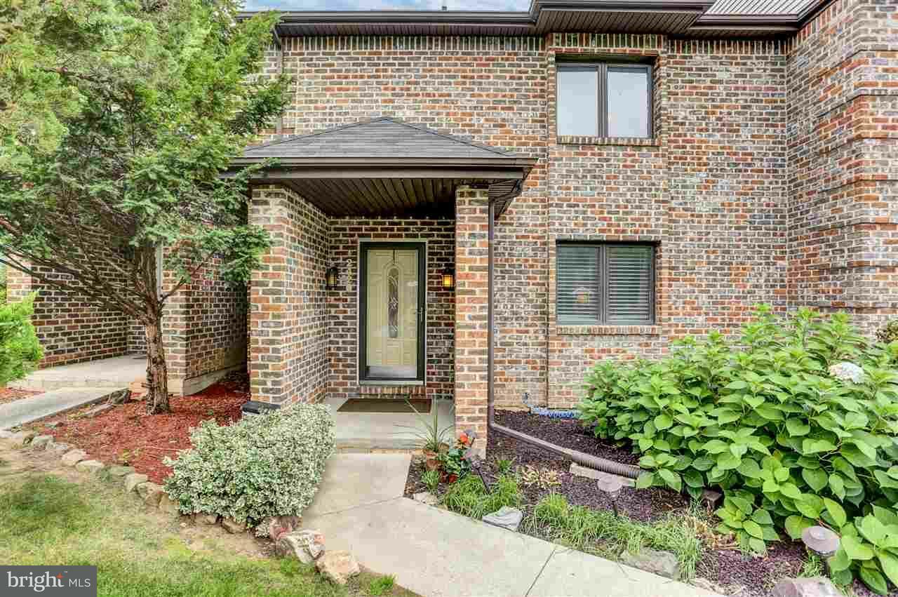 Property Photo:  2420 Chadwick Court  PA 17110 